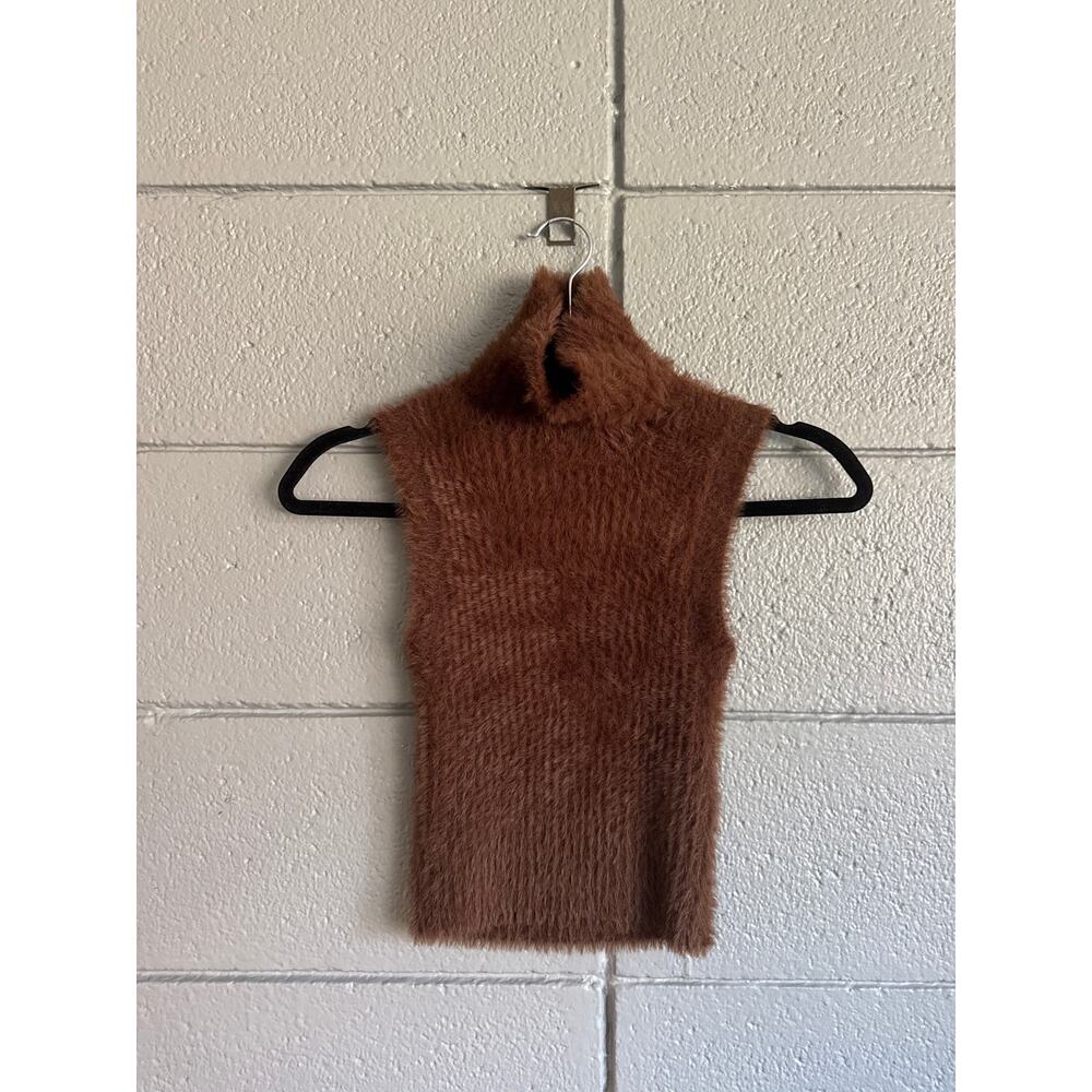 Needii Mockneck Cropped Sweater Tank in Chocolate Brown size S - Picture 2 of 4